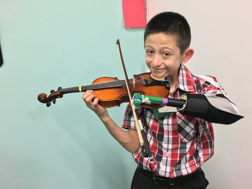 Cesar Galvan OC Children's Therapeutic Arts student