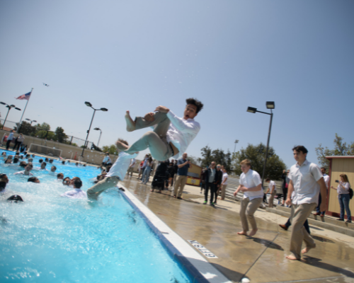 JSerra Students Join the Senior Plunge